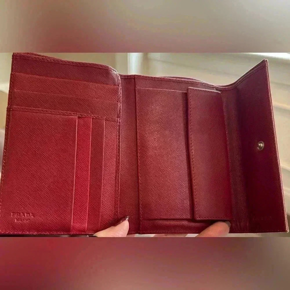 SALE Prada Tessuto Red Vinyl & Leather Tri-Fold Wallet w/Authenticity Card GUC - Picture 5 of 10
